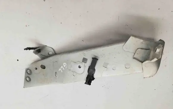 Mazda CX-5 Fender mounting bracket KD5352240