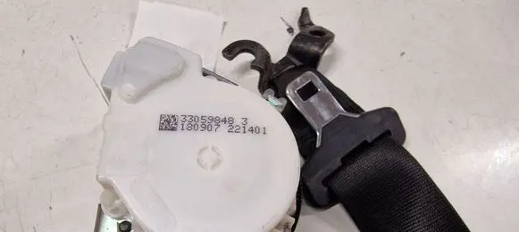 BMW 1 E81 E87 Front seatbelt 330598483