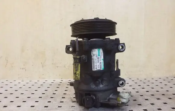 Peugeot 508 Air conditioning (A/C) compressor (pump) 9671216780