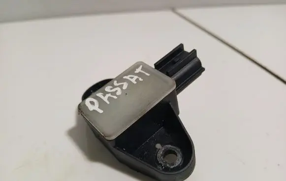Volkswagen PASSAT B7 Airbag deployment crash/impact sensor 5N0959354C