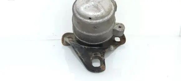 Ford Mondeo Mk III Engine mount bracket 1S716037BA