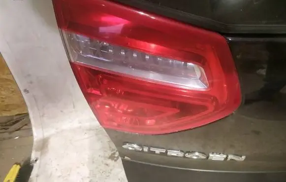 Citroen C4 I Picasso Tailgate rear/tail lights