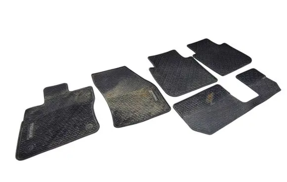 Volkswagen Tiguan Allspace Car floor mat set 