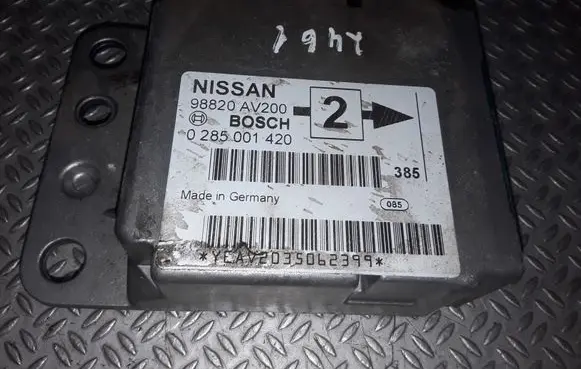 Nissan Primera Airbag control unit/module 98820