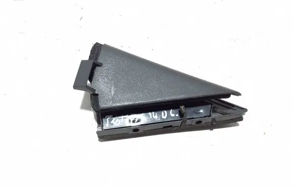Nissan Pulsar Rear door trim (molding) 822343DN0A