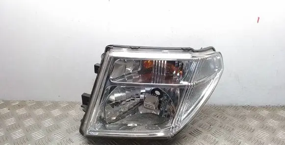 Nissan Navara D40 Headlight/headlamp 26060EB30A