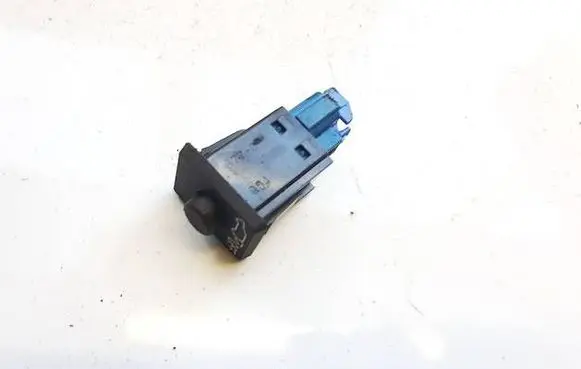 Tailgate opening switch