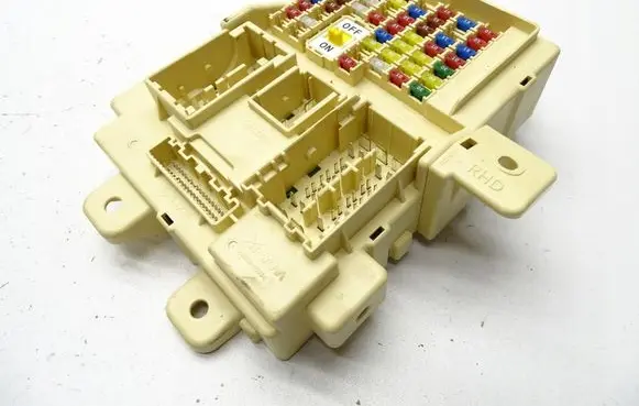 KIA Sportage Fuse box set 91950-D9600
