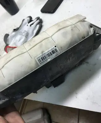 Audi A4 S4 B6 8E 8H Passenger airbag 8E2880204B