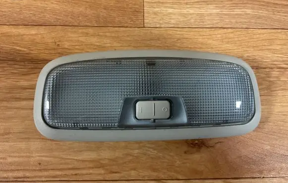 Ford Mondeo MK IV Rear seat light 8A6A13776CA 2603103