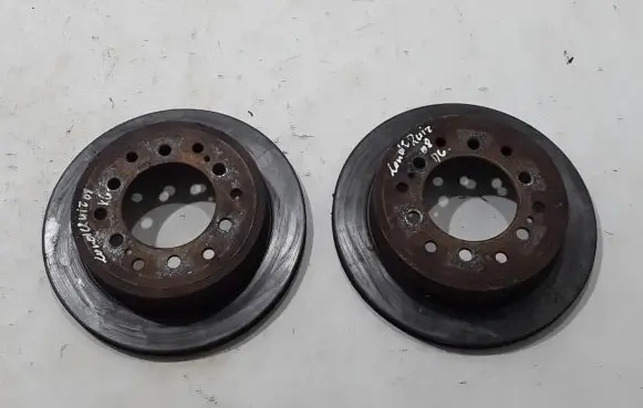 Toyota Land Cruiser (J120) Rear brake disc 4243160201