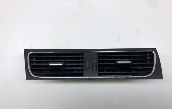 Audi A5 8T 8F Dash center air vent grill 8T1820951A