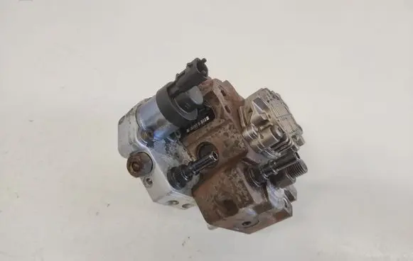 Renault Espace IV Fuel injection high pressure pump H200041766 8200170377 0445010033