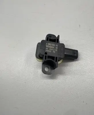 Mercedes-Benz A W176 Airbag deployment crash/impact sensor A1668210351 56054084AA 140515703