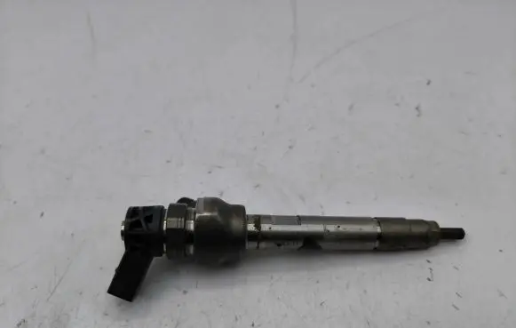 Mini Cooper Countryman R60 Fuel injector 8515060 0445110599