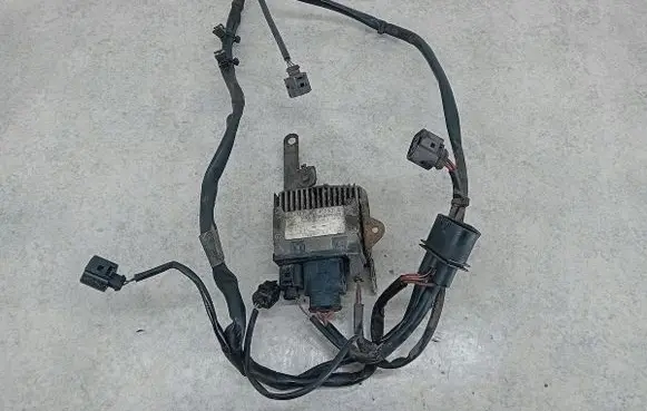 Audi A4 S4 B7 8E 8H Coolant fan relay 8E0959501Q