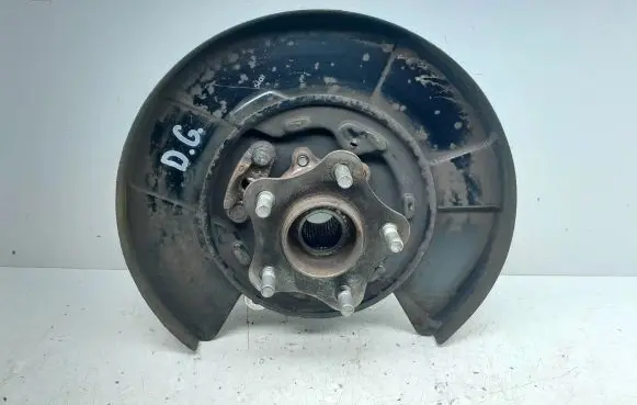 Infiniti QX70 S51 Rear wheel hub