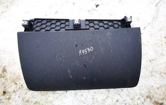 Audi Q7 4L Glove box 4l1857035e