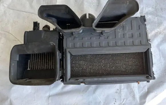 Renault Captur Radiator set 214107326R 144963014R 214818009R