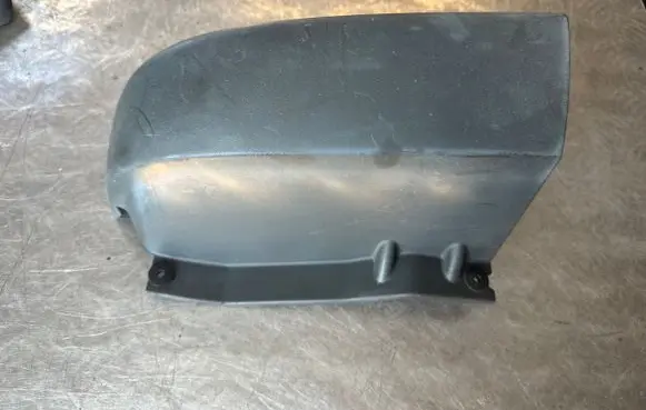Opel Vivaro Rear light trim 8200011484
