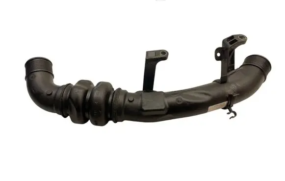 Ford Mondeo MK V Intercooler hose/pipe DS736C646FK