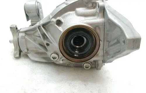 Mercedes-Benz CLS W257 Rear differential/diff mount bracket A2133505300