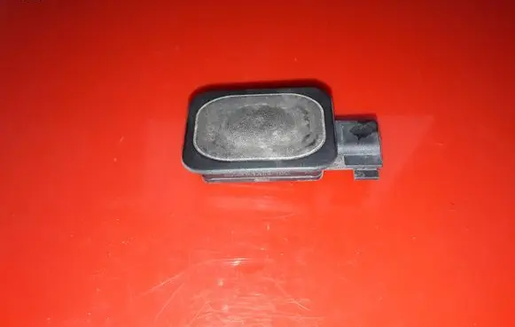 Jaguar XF Tailgate opening switch 1L2T14K147AA