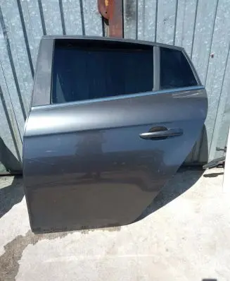 Fiat Bravo Rear door