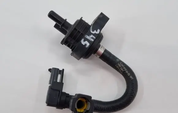 Mercedes-Benz A W177 Vacuum valve A0004703800 A2474700402