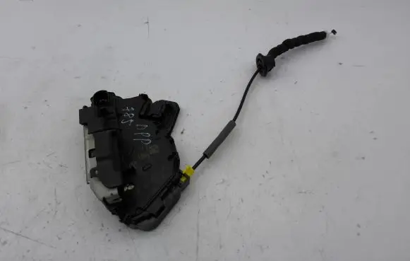 Audi A3 8Y Front door lock C6D5TC837016D