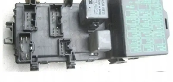 Mitsubishi Colt Fuse box set
