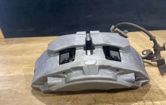 Land Rover Range Rover Sport L494 Front brake caliper CPLA2D206AB 170618