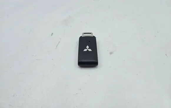 Mitsubishi Outlander Ignition key/card 2007010534