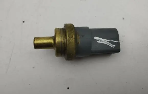Audi Q3 F3 Coolant temperature sensor 06A919501A