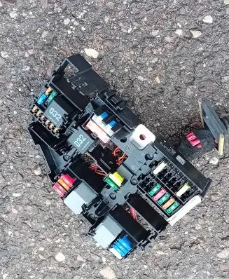 Mercedes-Benz A W177 Fuse module A1779069601 Q03ZGS005