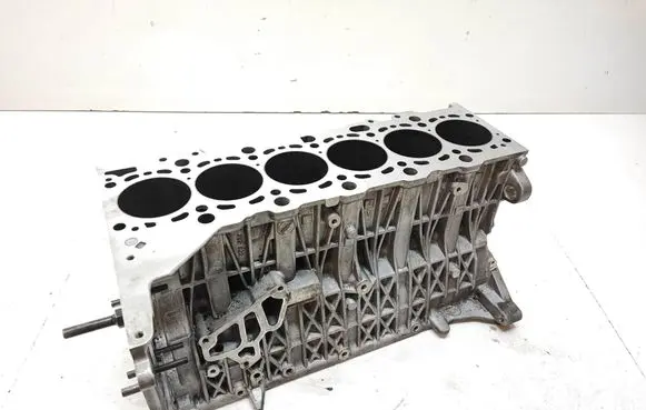 BMW 5 E60 E61 Engine block 306D3 7792822