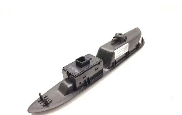 Opel Mokka Electric window control switch 13301889 AVK22300-413P