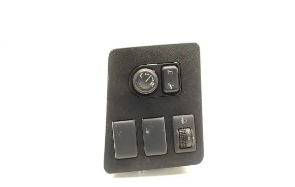 Nissan Qashqai Mirror heating switch 25190JD00B