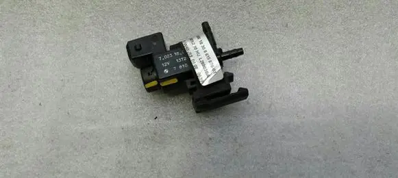 BMW 5 F10 F11 Turbo solenoid valve 7810831