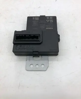 Nissan Qashqai J12 Keyless (KESSY) go control unit/module 285e16rr1e
