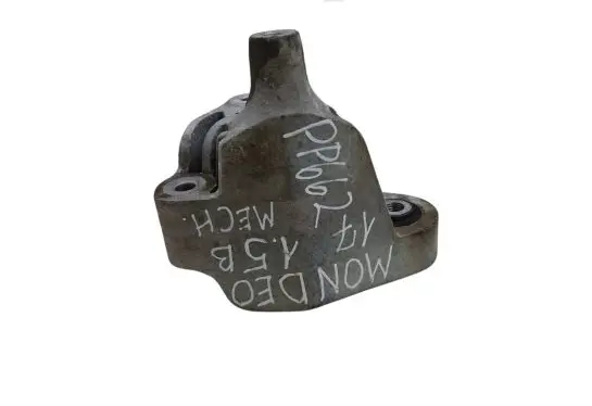 Ford Mondeo MK V Engine mounting bracket DS736B093BB