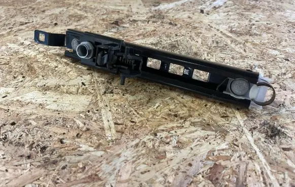Opel Zafira A Seat belt adjustment rail 090560650