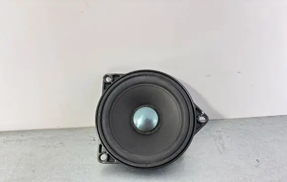 Mercedes-Benz S W221 Panel speaker A2218207502