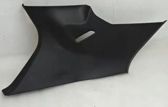 Peugeot 307 (C) pillar trim 98255680ZD