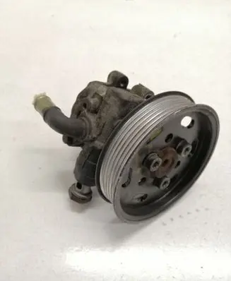 Volkswagen Golf IV Power steering pump 1J0422054A