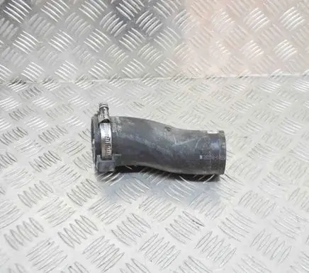 Intercooler hose/pipe