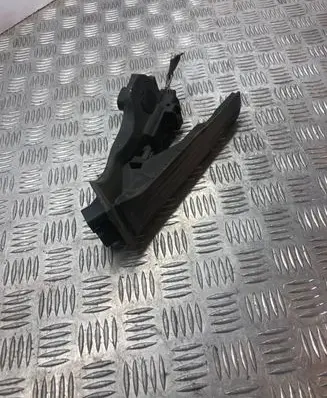 Volkswagen PASSAT B6 Accelerator throttle pedal 1K1721503L 6PV00860000