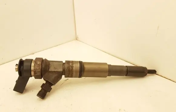 BMW 7 E65 E66 Fuel injector 7788812