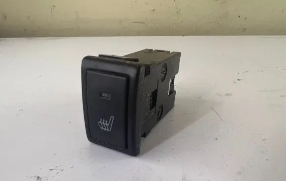 Suzuki Ignis Seat heating switch SP241202 SP24120