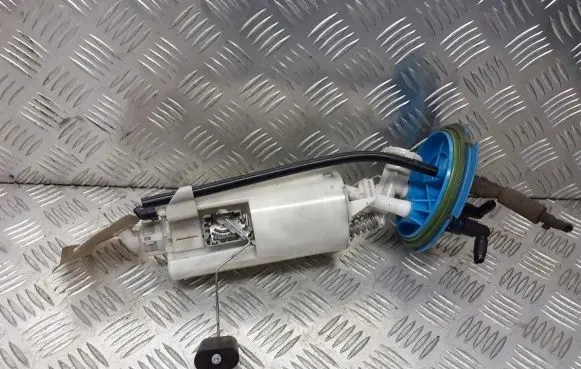 Chrysler Grand Voyager IV Mechanical fuel pump 